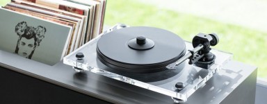 Turntables & Accessories